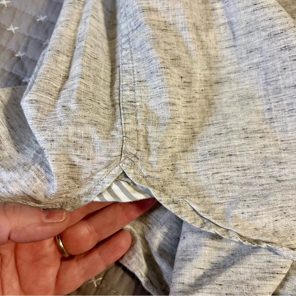 (Bundle 3 for $15) Denim & Flower Gray Button Down with Floral Detail Sz 11/12 - Picture 4 of 5